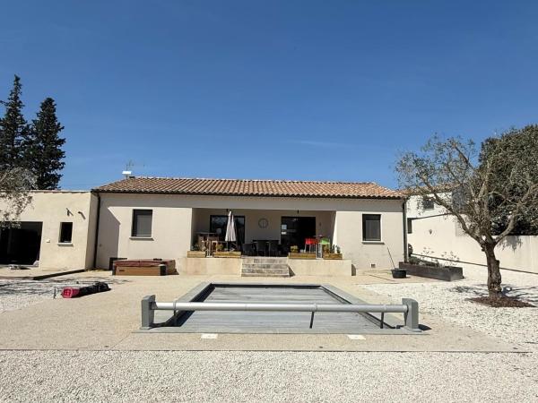 Villa With Pool And Jacuzzi Near Châteauneuf-du-pape 12 People - Vaucluse