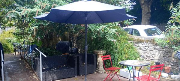 Self Contained Rooms In Central Torquay - Newton Abbot