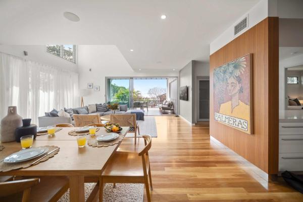 Alex Headland Haven - 3 Level Modern Retreat - Sunshine Coast