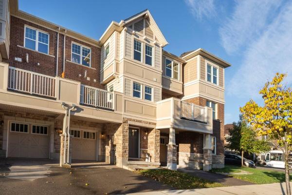 Opulent Chic Town Home In The Heart Of Oakville - 해밀턴