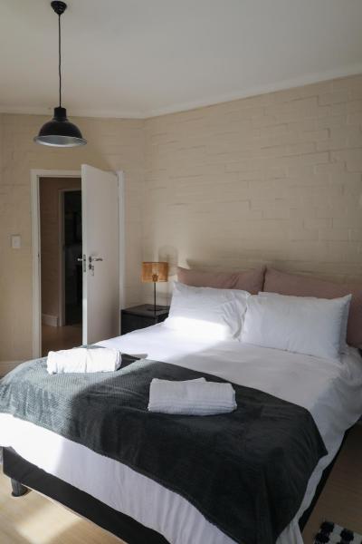 Two Bedroom Retreat In Paradyskloof, Stellenbosch - Stellenbosch