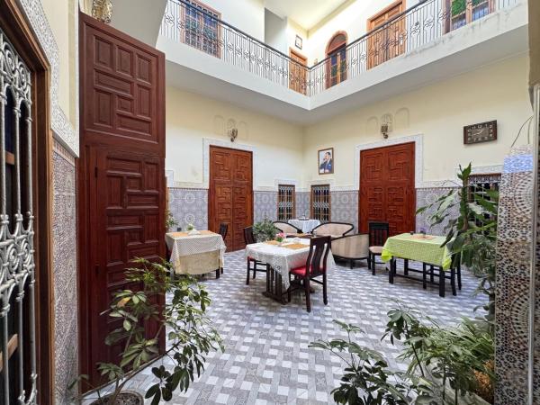 Almanzil Alatiq - Temara