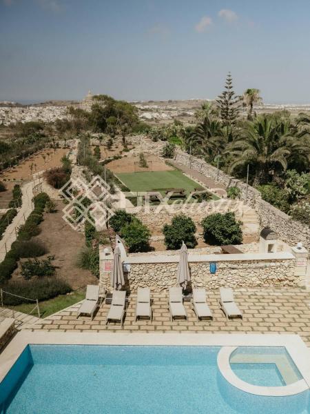 Panorama 3-bedroom Penthouse B5 | Panoramic Gozo, Pool & Garden Views - Malta