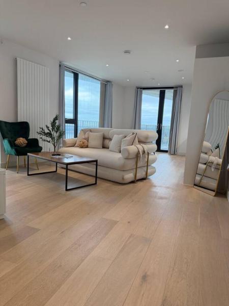Ultra Luxury 1 Bed Apartment Near Excel - Ilford