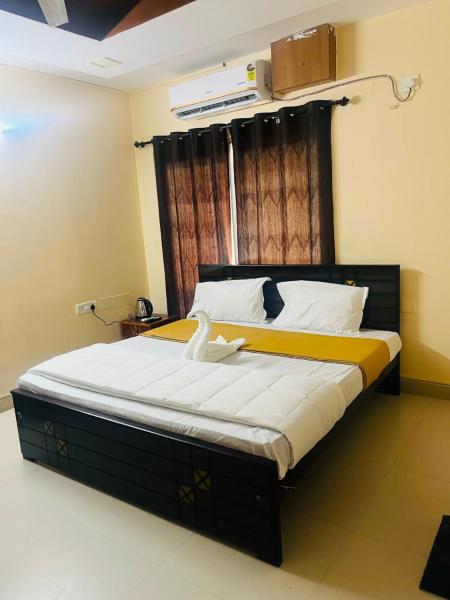 Sun Shine Service Apartment - Chennai