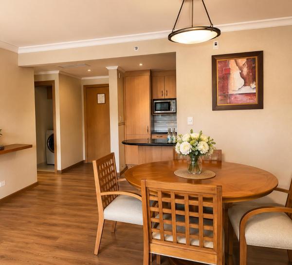 Hic Residence - Departamentos Con Servicios De Hotel Y Piscina - Quito