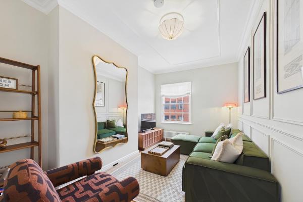 Characterful Loft On Historic Rows, Free Parking - Chester
