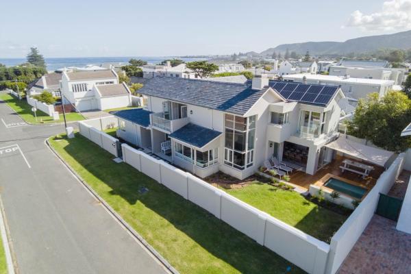 Somersout Holiday Home - Hermanus