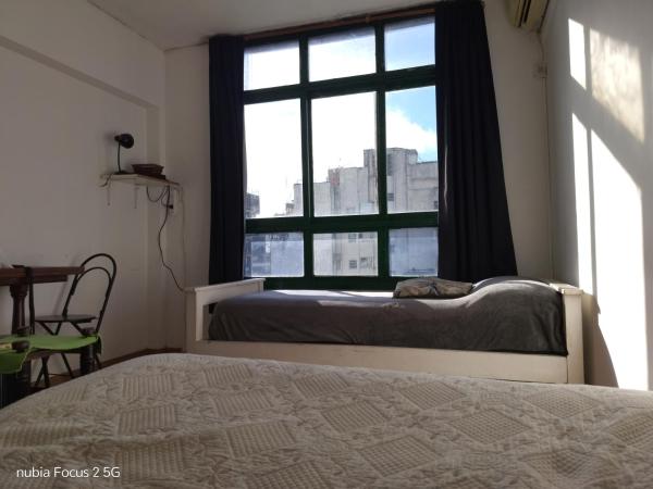 Departamento Luminoso En El Centro De Buenos Aires - Buenos Aires