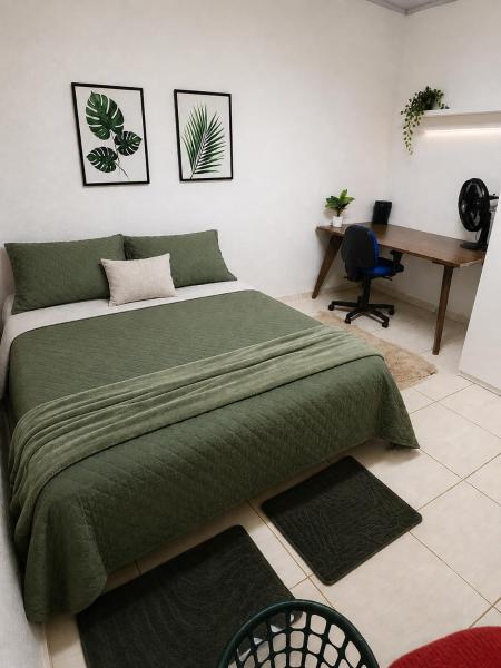 Quarto De Casal Com Tv E Ventilador- Pousada Da Juh - Campo Grande