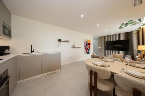 Modern Apartment With Large Terrace And Gym - Estepona