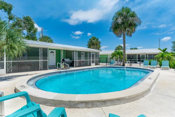 Dune Your Thing A&b By Sun Palace Vacations - Fort Myers Beach, FL