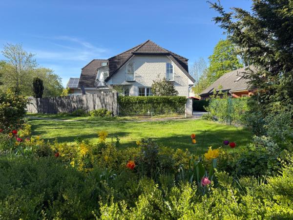 Luxuriöse 3-zimmer-villa-wohnung In Misburg-süd - Hannover