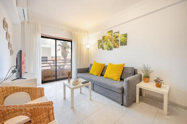 Guestready - Deluxe Home With Terrace In Caparica - Costa da Caparica