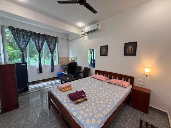 Studio Serinity Cove R-2 By Mukund Sadan Arambol - Goa