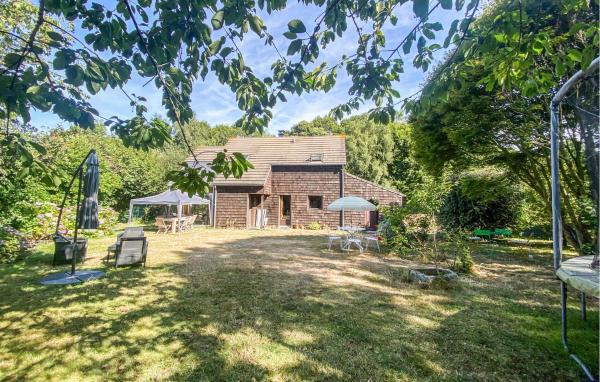 Beautiful Home In Plouha With Sauna - Paimpol