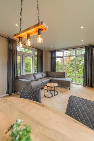 Cube Xl 72 I 4-persoons Chalet In Zennewijnen - 's-Hertogenbosch