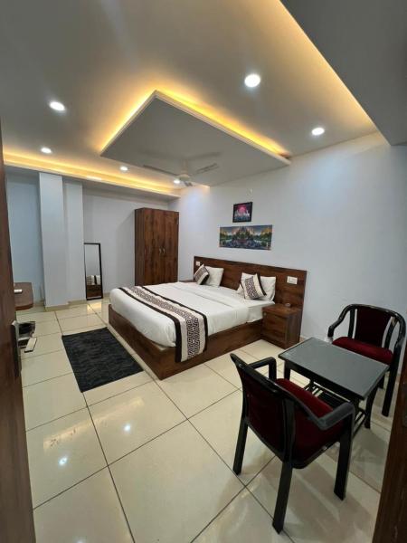 Hotel Rk Palace Near Jaipur Airport - Jaipur