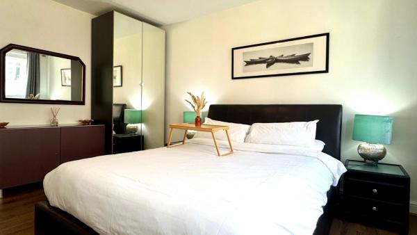 2 Bedroom Apartment With Balcony Westbourne Grove - Chelsea