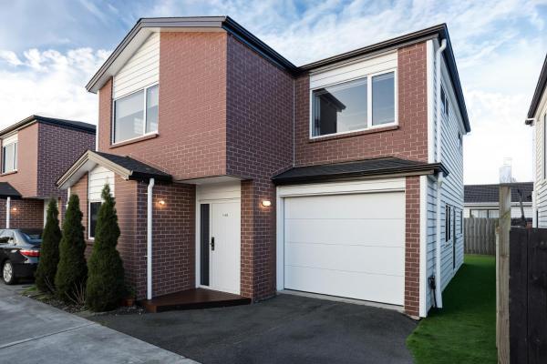 Modern 4br Home 3 Bath Free Parking - Auckland