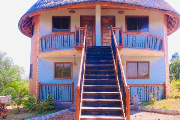 Rwemiziro Lake View Hotel - Uganda