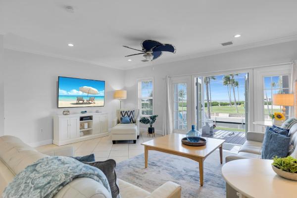 Waterfront Luxury Villa (14) With Sunset Views And Boat Slip - Marathon, FL