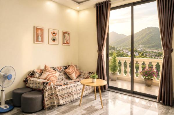 Cat Ba Sky Home