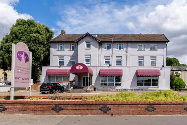 Norwich Central Hotel- Near Norwich Train Station & Carrow Road Stadium - Norwich