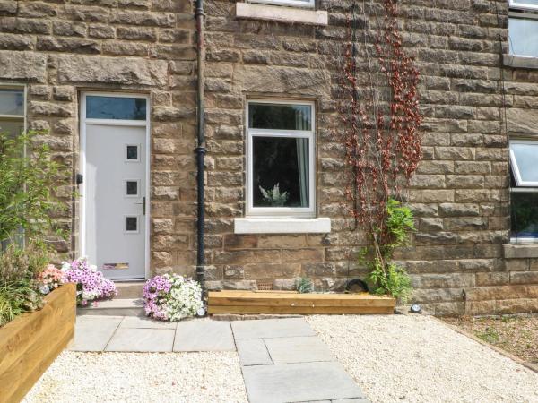 2 Bentley Bridge Cottages - Matlock