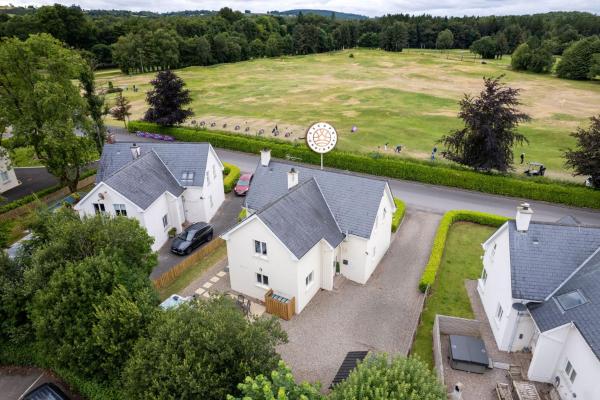 Dovecote Retreat By Escape Ordinary - Enniskillen