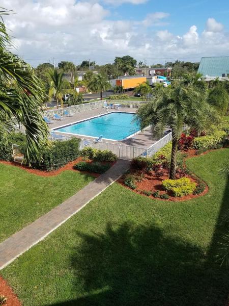 Budget Pompano Beach - Deerfield Beach, FL