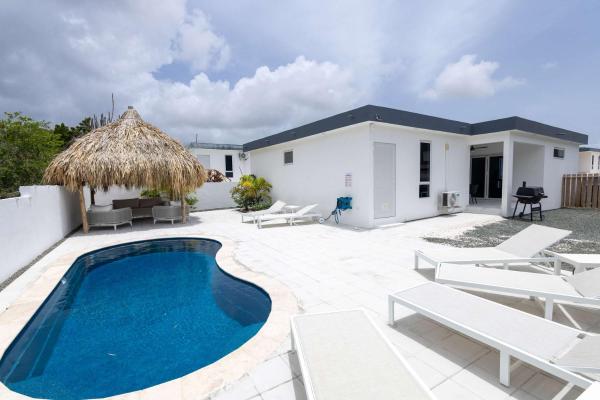 Villa Bliss - Modern Villa Near Jan Thiel & Mambo - Curaçao