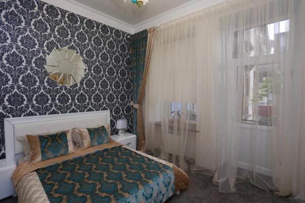 A la foto es mostra l'objecte Apartments on Bunina 28 situat a la ciutat de Odessa.