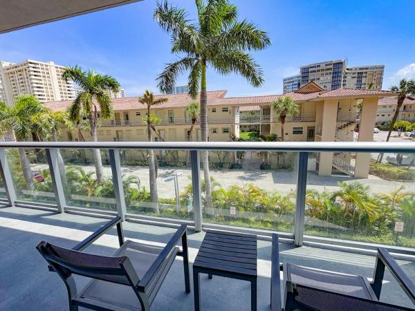 Charming 1br - Bay View - Hallandale Beach, FL