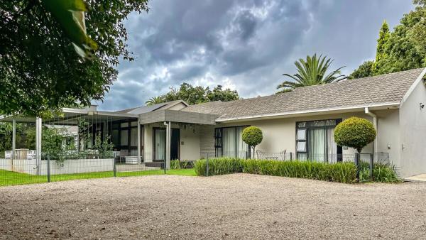 Basil Stays By Aurelian Living - Sandton