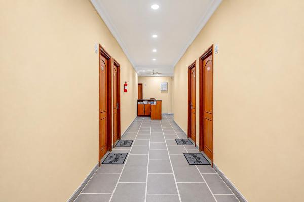 Spot On Hotel Silver Spoon - Dhule