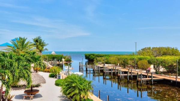 Sunrise Breeze On The Marina Ocean Pointe 5302 - Islamorada, FL