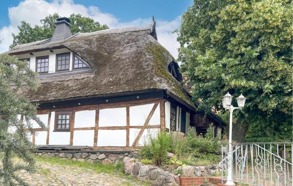 Cozy Apartment In Kalkhorst With House A Panoramic View - Dassow