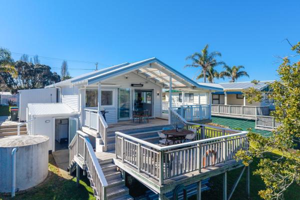 Ridge Cottage - Oneroa Village - Waiheke Island