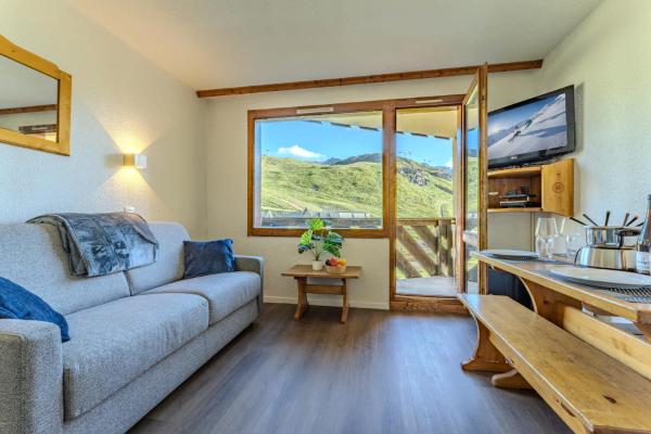 Mountain View Ski-in And Out Steps From Slope - Val Thorens
