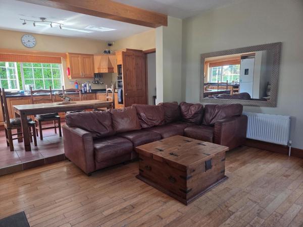 Lawnside Retreat - Leinster