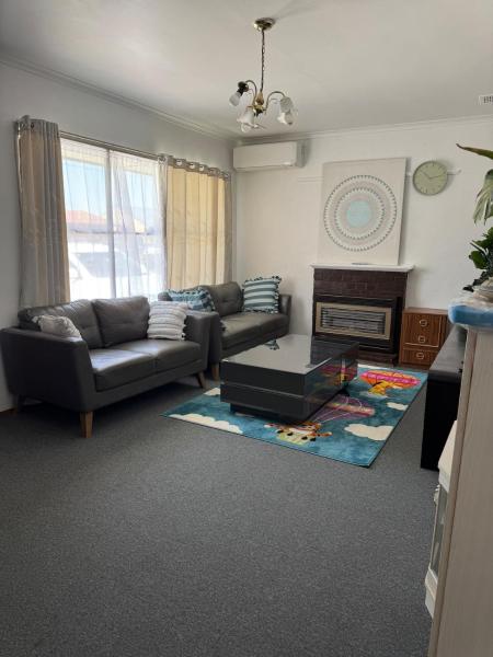 3br Airport Stay 10 Min To Melbourne Airport - St Albans