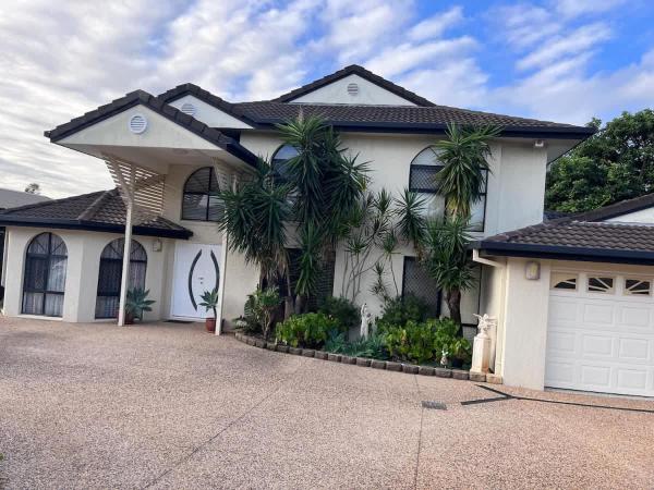 Resort-style Pool Home - Brisbane
