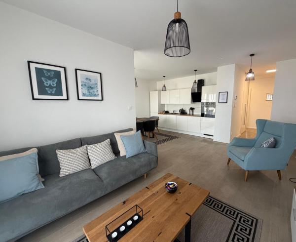 New Modern Apt Near Old Town - Private Parking - Bibinje