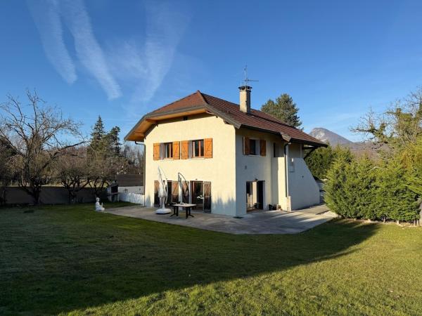 Le Grand Chalet Du Lac,15p,piscine, Proche Lac - Annecy