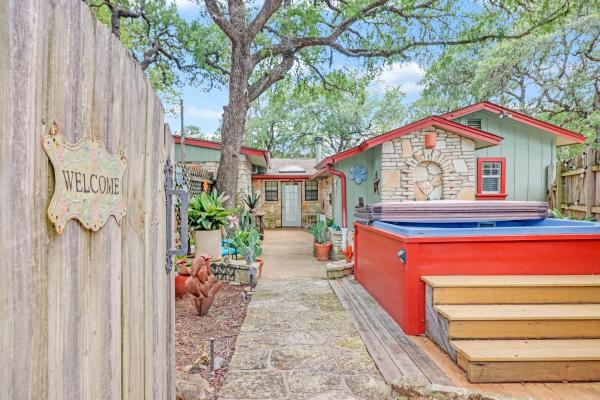 Hillsedge Haciendas- La Casita - Driftwood, TX