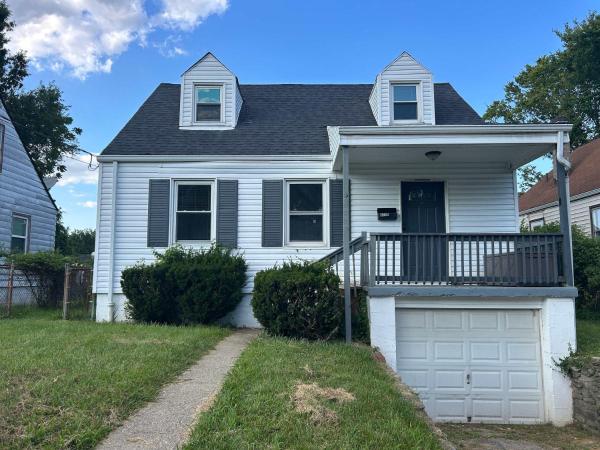 Kanauga 4br 1bath Near Cincinnati Attractions - Cincinnati, OH