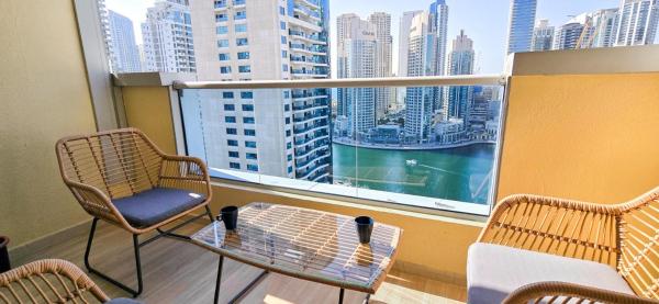 Marina View Spacious 2 Bhk - Dubai