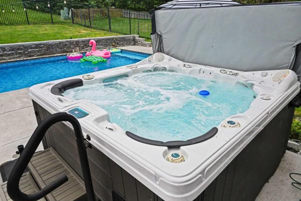 6br Luxury Stay Prime Spot Games & More - Omaha
