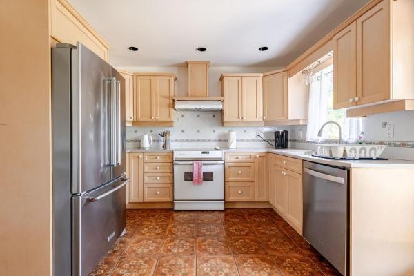 Serene Garden Suite - Ladner